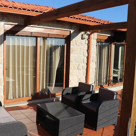 Quinta Do Perguntouro * Barrosas (Santo Estevao)