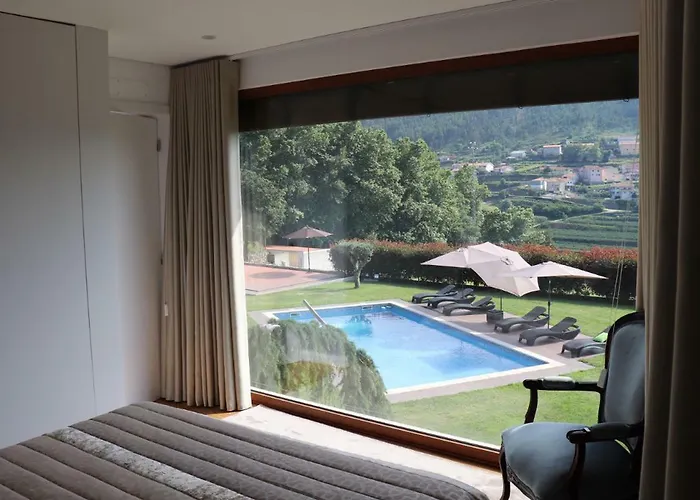 Quinta Do Perguntouro * Barrosas (Santo Estevao)